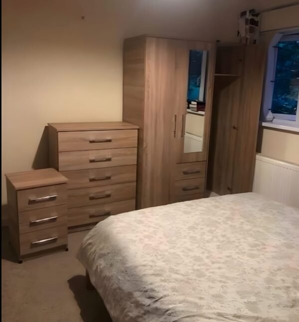 Wood Finish 3 Door Wardrobe Set 184×114×50 cm | WardrobeFRUK