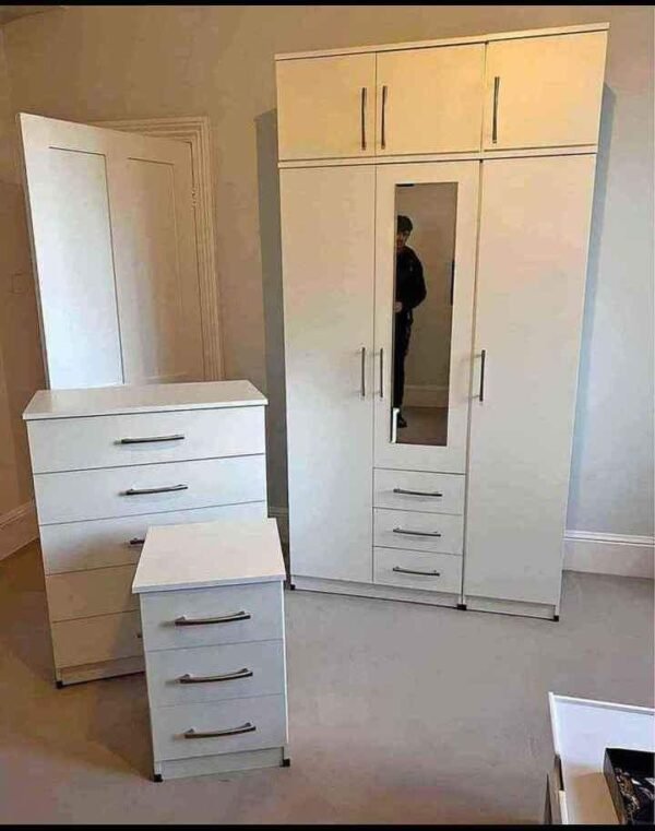 White 3 Door Wardrobe Set 184×114×50 cm | WardrobeFRUK